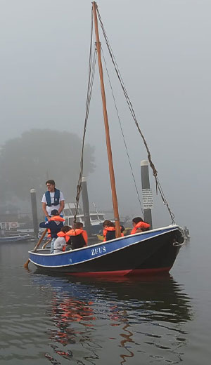 Extreme Sports Mountain Climbing